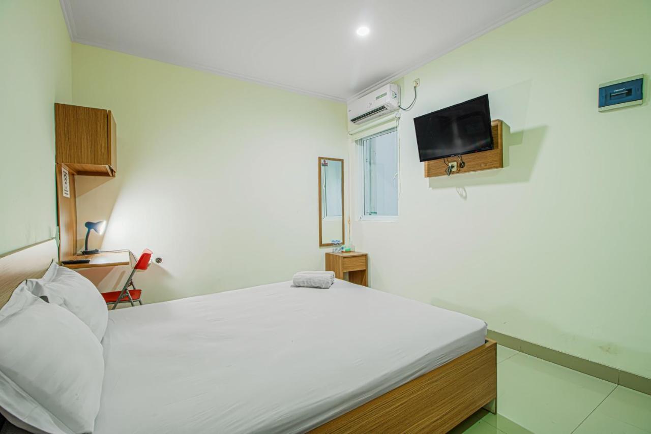 Hotel Mutiara Kostel Bintaro Exterior foto
